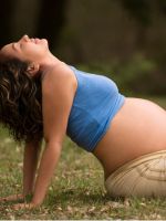 Йога для беременных: 2 триместр