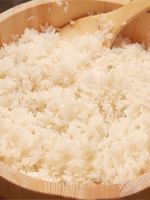Заправка риса для суши