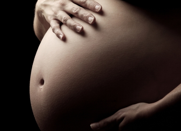 Почему каменный живот при беременности на 39 неделе