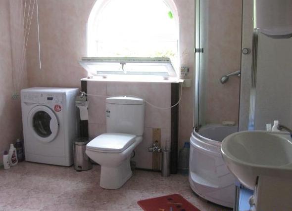 сколько стоит сделать туалет в частном доме