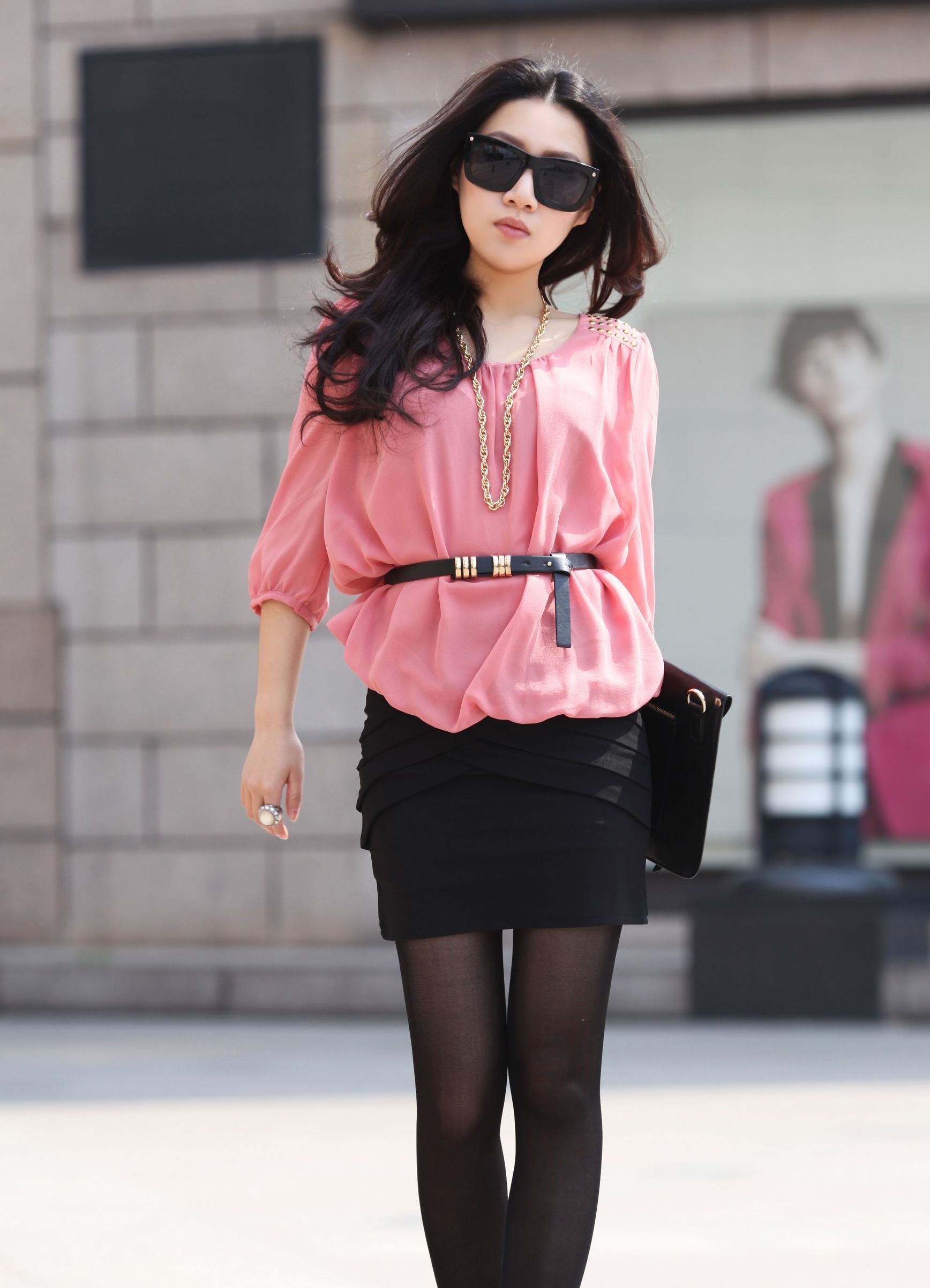 Черная кофта и черная юбка. Розовая блузка. Блузки из шифона. Блуза из шифона. В кофточке и юбочке.