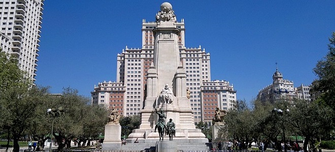 Площадь Испании Мадрид