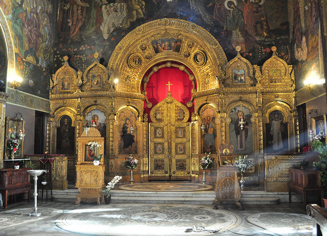 Церковь Святого Николая внутри