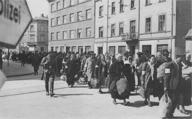 Депортация евреев из краковского гетто в марте 1943 года