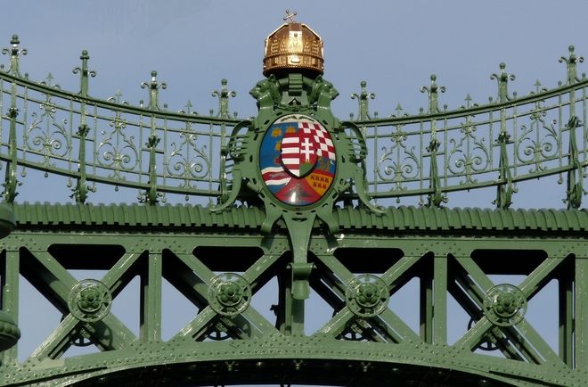Детали моста Свободы в Будапеште