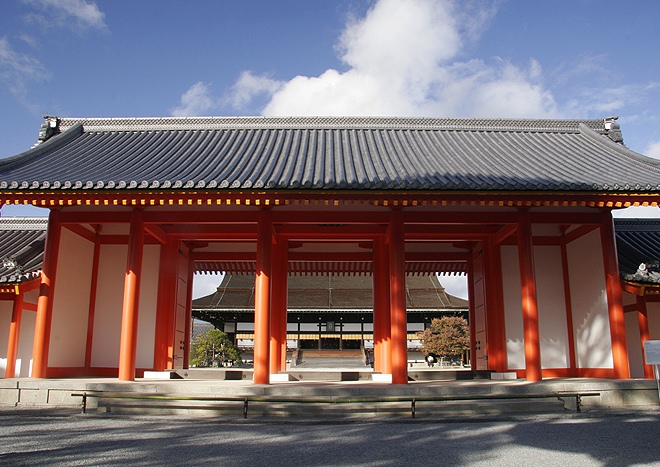 Императорский дворец Госё в Киото