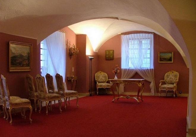 Интерьер замка Червена-Льгота