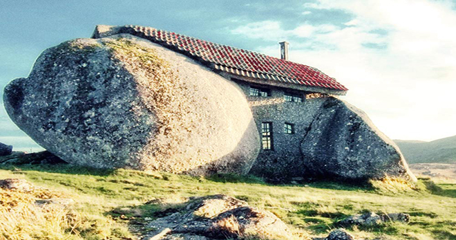 Каменный дом