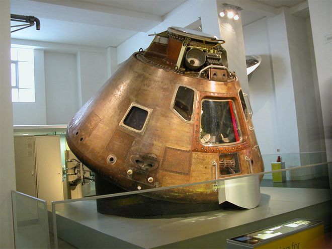 Космический корабль Аполлон-10