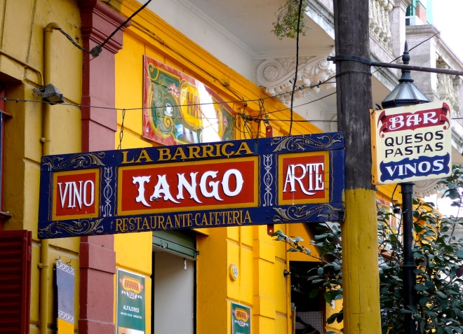 Местечко для танго-шоу