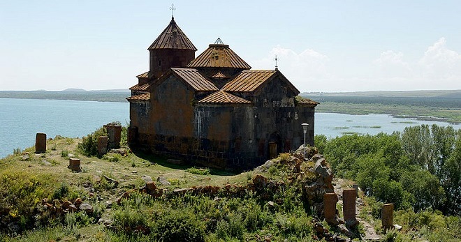 Монастырь Айраванк