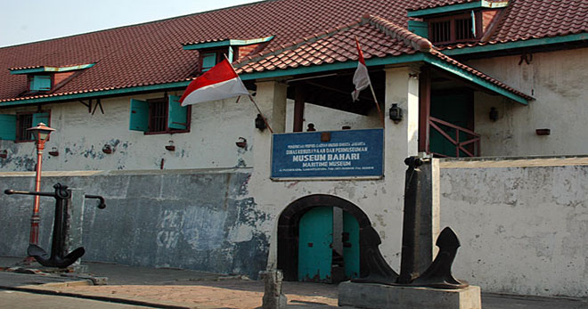 Морской музей Джакарта