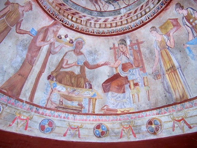 Одна из фресок изображает Ройгоса и его жену