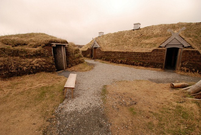Отреставрированные дома викингов