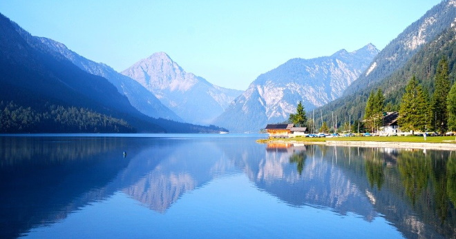 Озеро Планси в Австрии