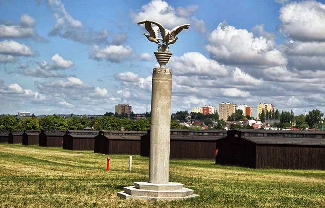 Памятник Борьбы и Мучеников
