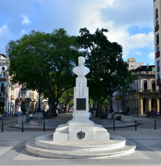 Памятник Карлосу Мануэлю Сеспендесу