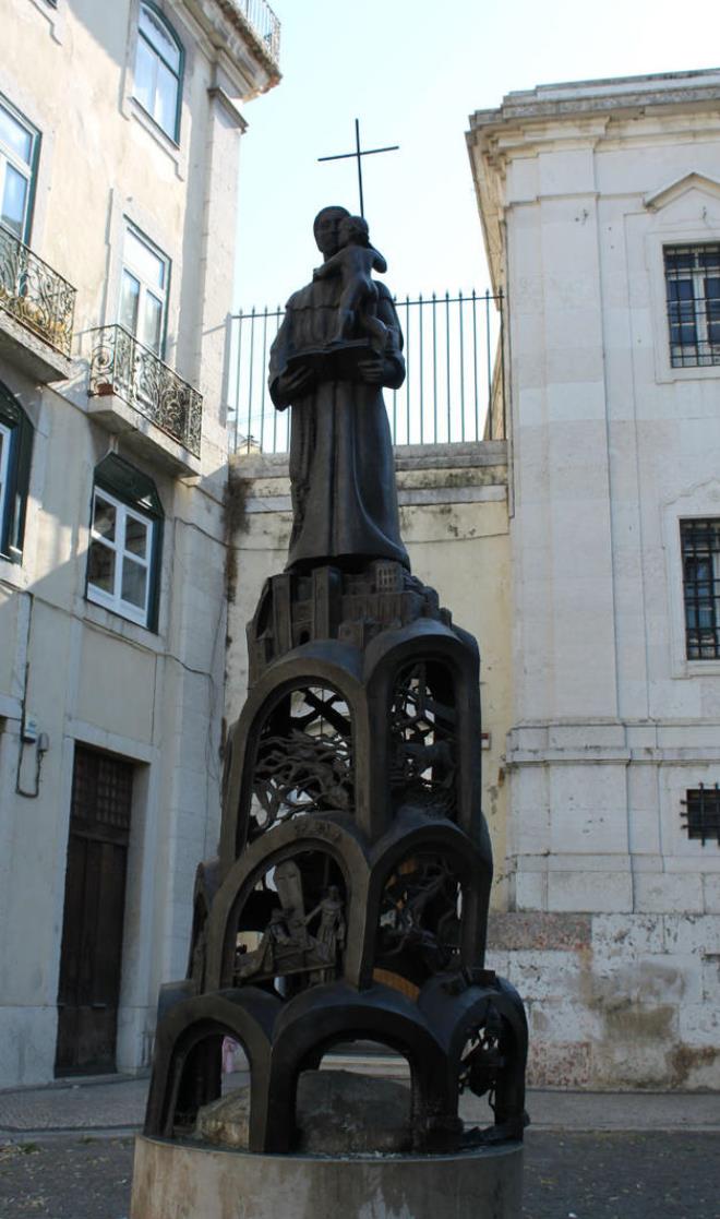 Памятник Святому Антонию