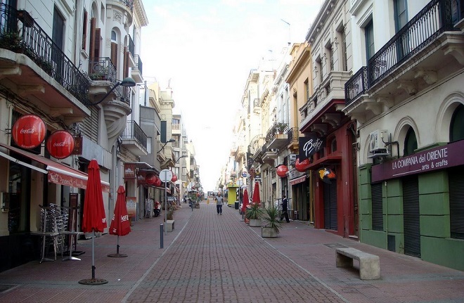 Пешеходная улица Перес Кастеллано
