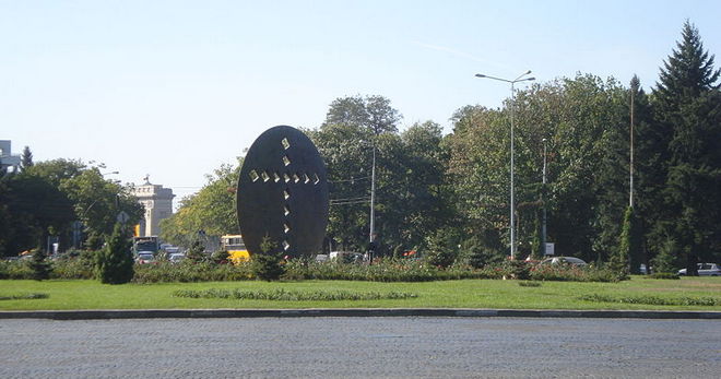 Площадь Шарля де Голля (Бухарест)