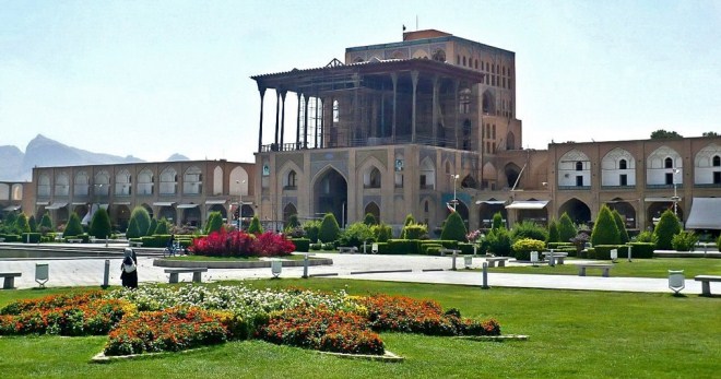 Шахский дворец Али-Капу