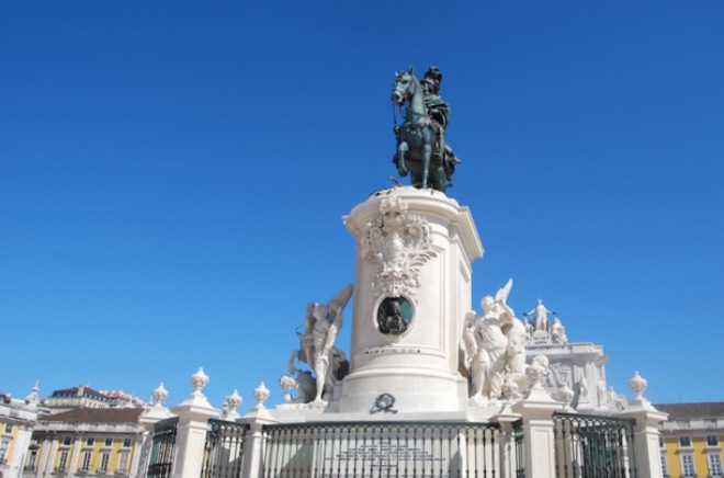 Статуя короля Хосе I