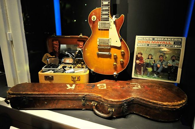 Уникальный экспонат музея гитар