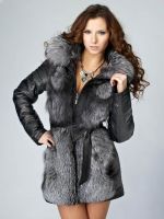 Женские зимние куртки с мехом